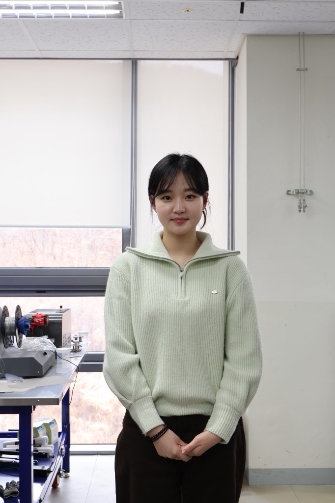 Jihyun Yu